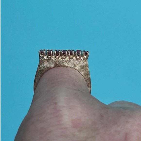 14k Gold and Garnet Rings - set of 3 - Picture 8 of 12